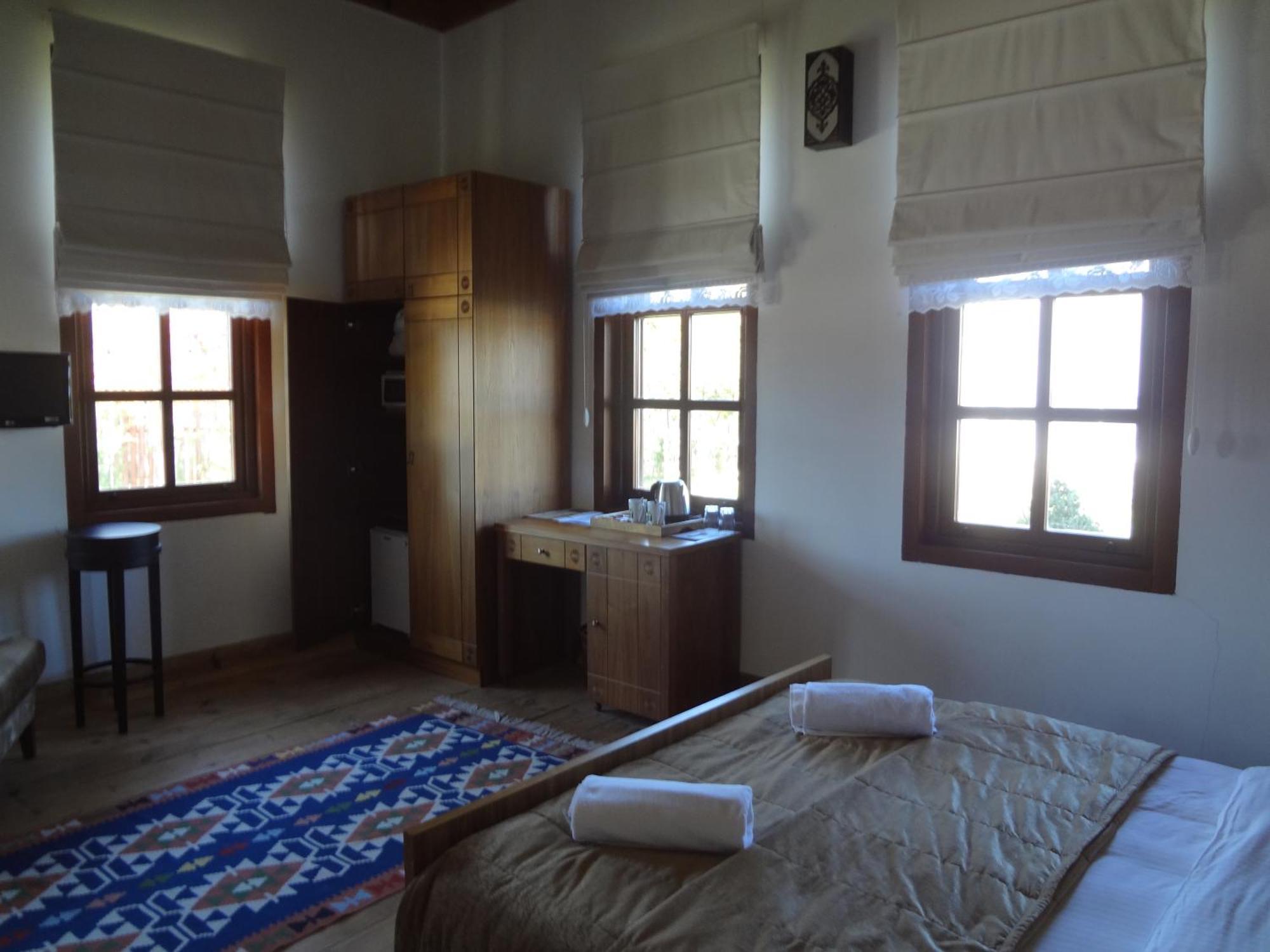Iksir Resort Town Daday Phòng bức ảnh